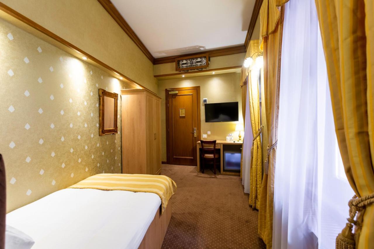 Hotel Am Ring Sybin Zewnętrze zdjęcie