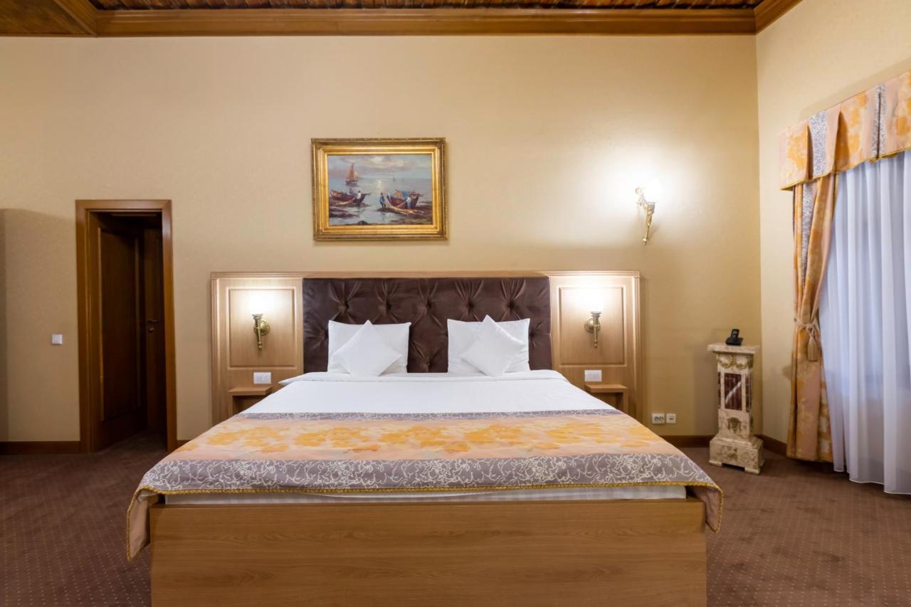 Hotel Am Ring Sybin Zewnętrze zdjęcie