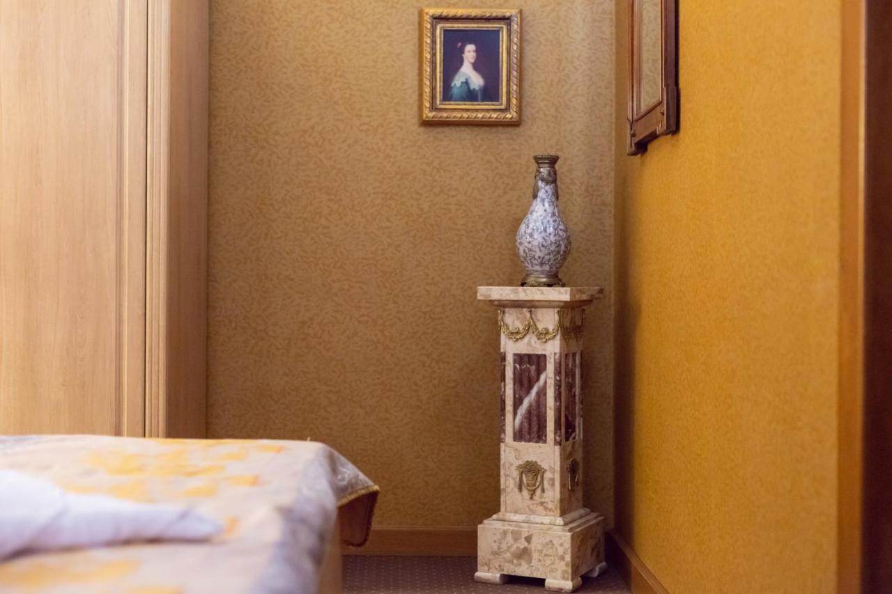 Hotel Am Ring Sybin Zewnętrze zdjęcie